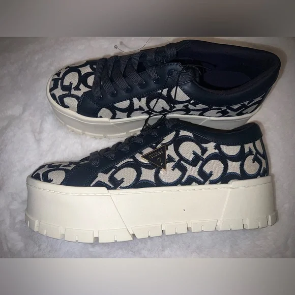 GUESS Women's Blue and Cream Patterned Platform Sneakers - Picture 4 of 10